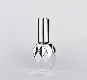 La botella de cristal del esmalte de uñas ULTRAVIOLETA elegante del gel, 5ml despeja alrededor de la botella del esmalte de uñas con el cepillo